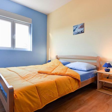 Paklina Apartments Starigrad Paklenica Bagian luar foto