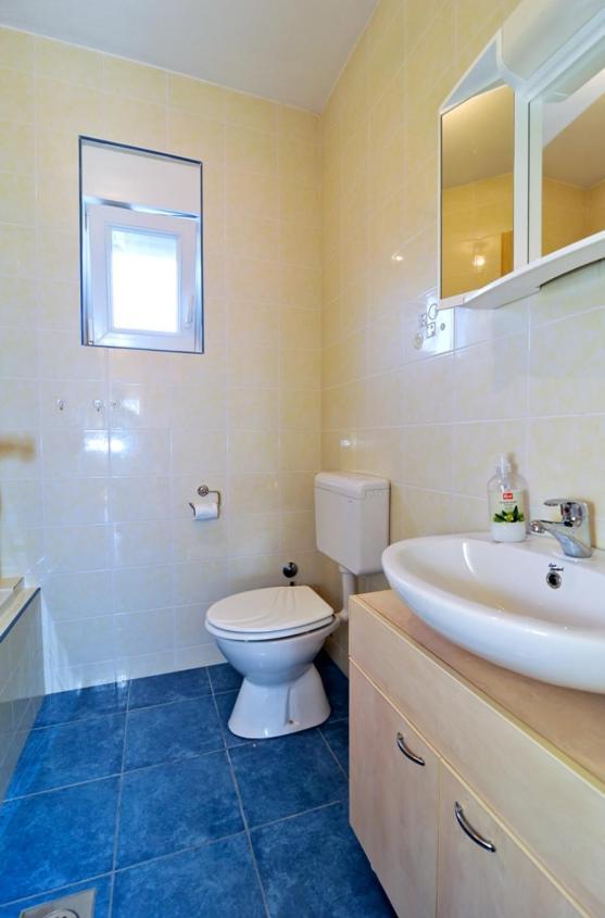 Paklina Apartments Starigrad Paklenica Bagian luar foto